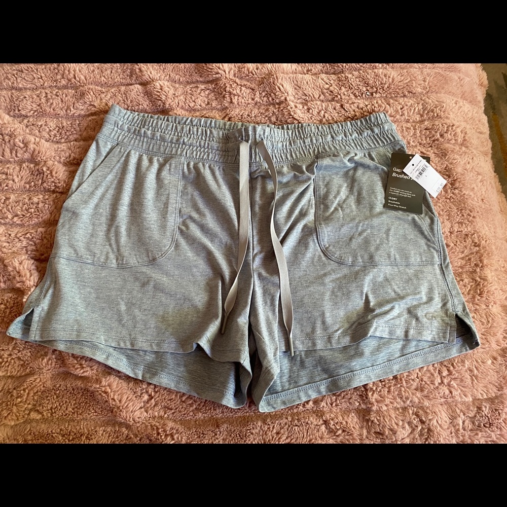 Gap large women’s soft lounge shorts